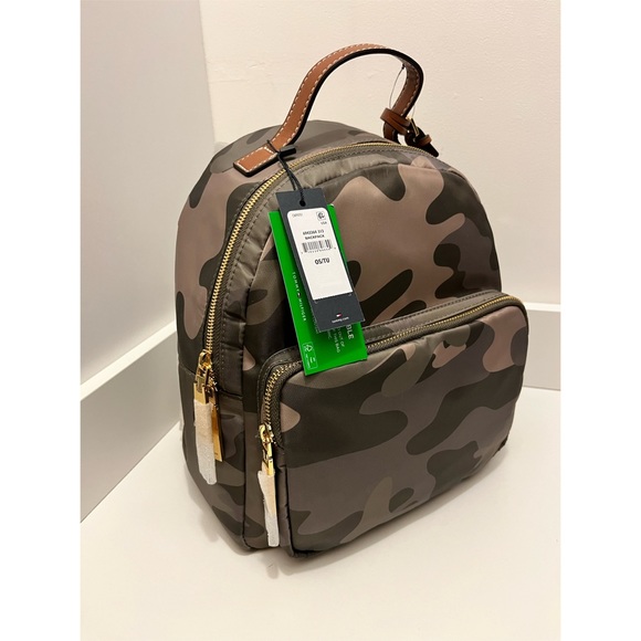 TOMMY HILFIGER
Julia Camo Small Dome Backpack - Picture 1 of 7